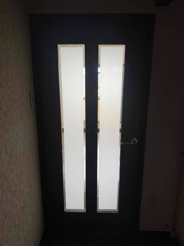 福岡市南区井尻 マンション 室内間仕切り扉 ガラス交換 完了