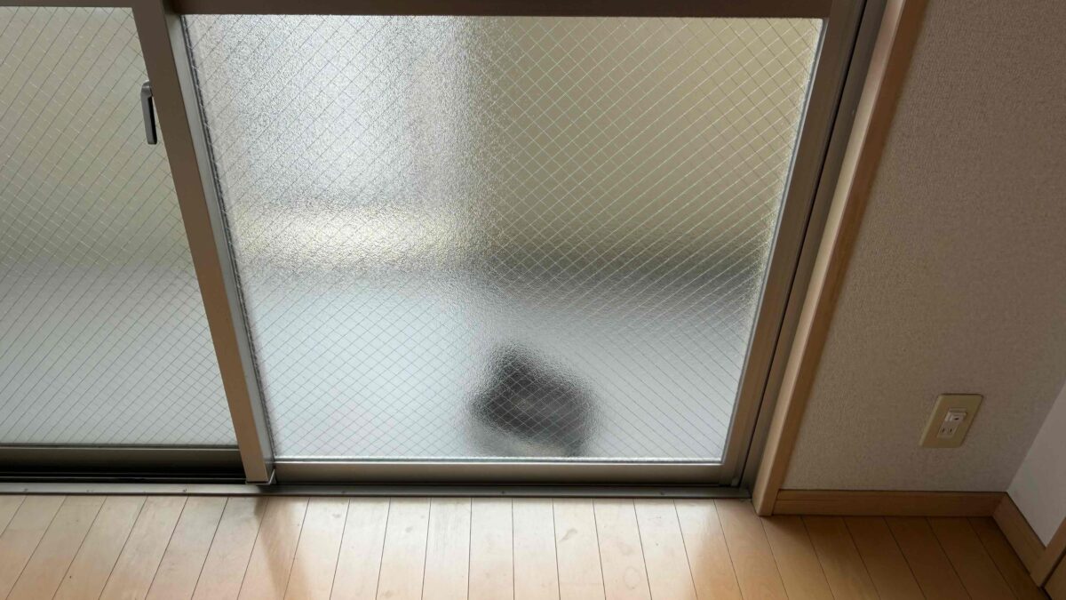 福岡市南区井尻 網入り型ガラス交換完了後